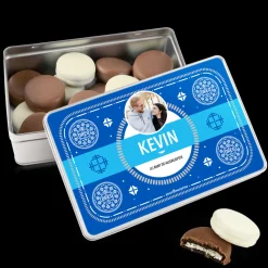 Koekblik gevuld met Oreo